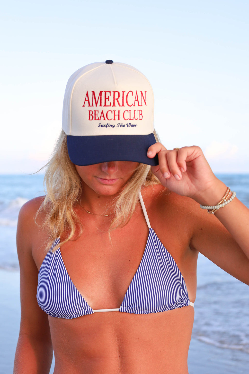 Surfing the wave hat