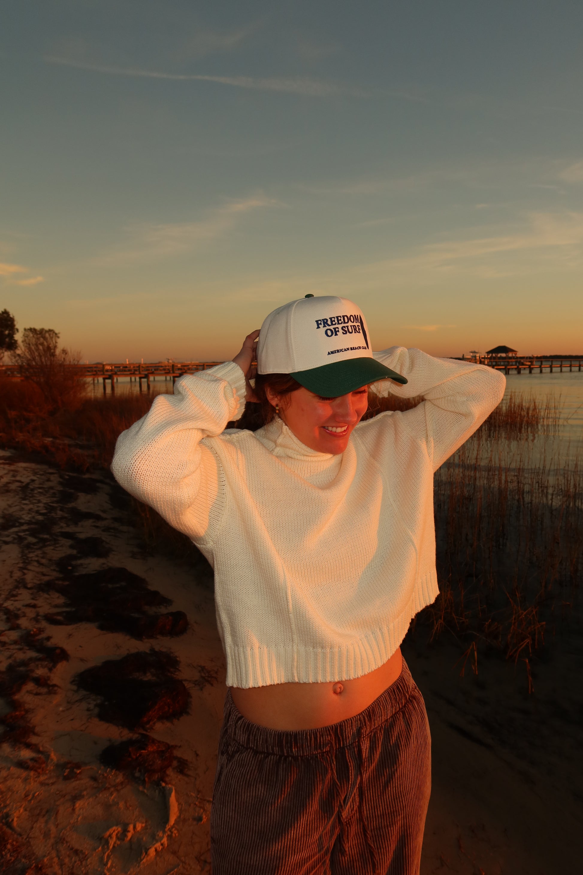 Green freedom of surf hat